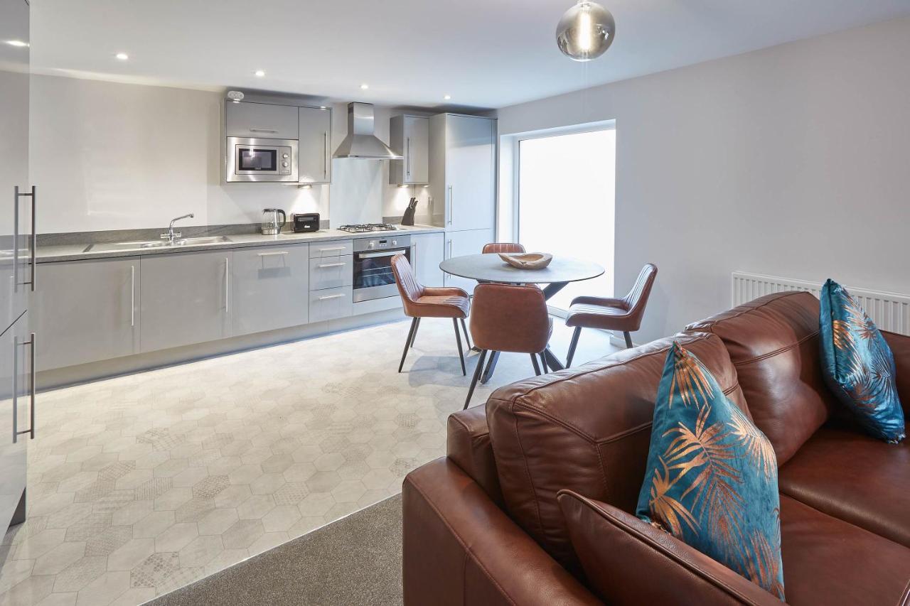 Host & Stay - Bagdale Rise Уитби Екстериор снимка